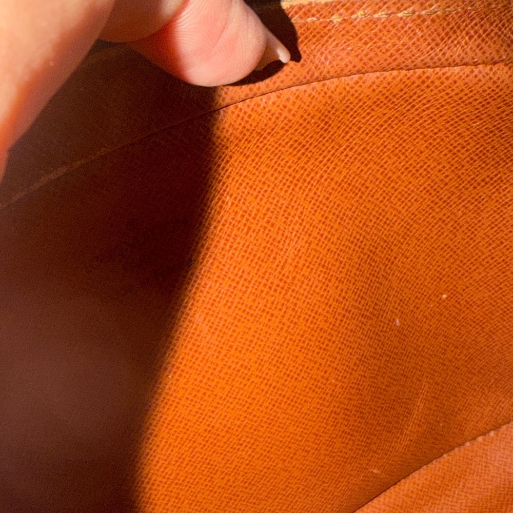 Louis Vuitton Brown Monogram Crossbody Dragonne Marley  Bag - Picture 8 of 13